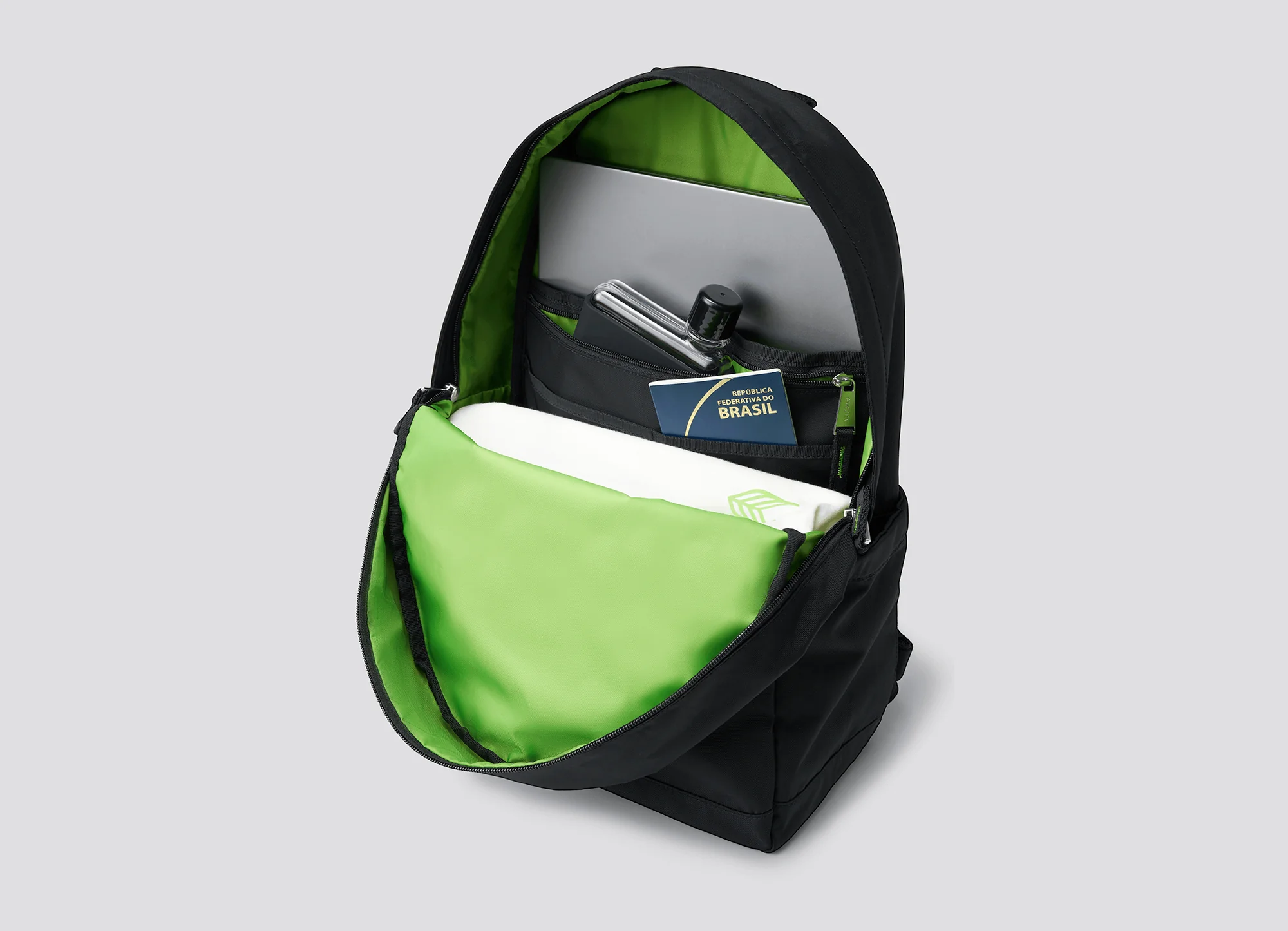 JJ Backpack Black - Image 9