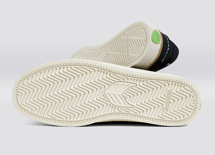 Maré Navy Nubuck Boat Shoe - Image 7