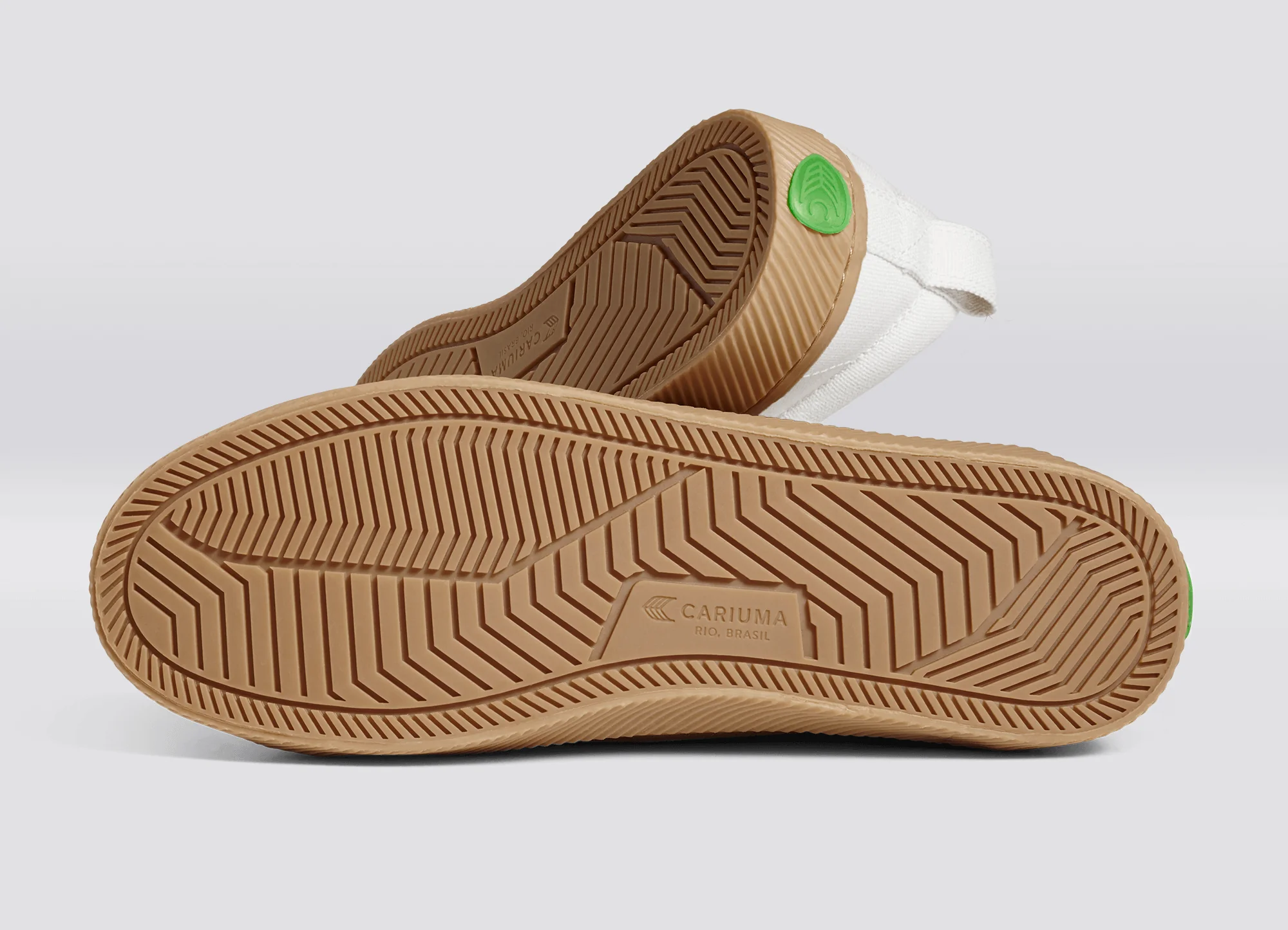 OCA Low Gum Off-White Canvas Sneaker - Image 7