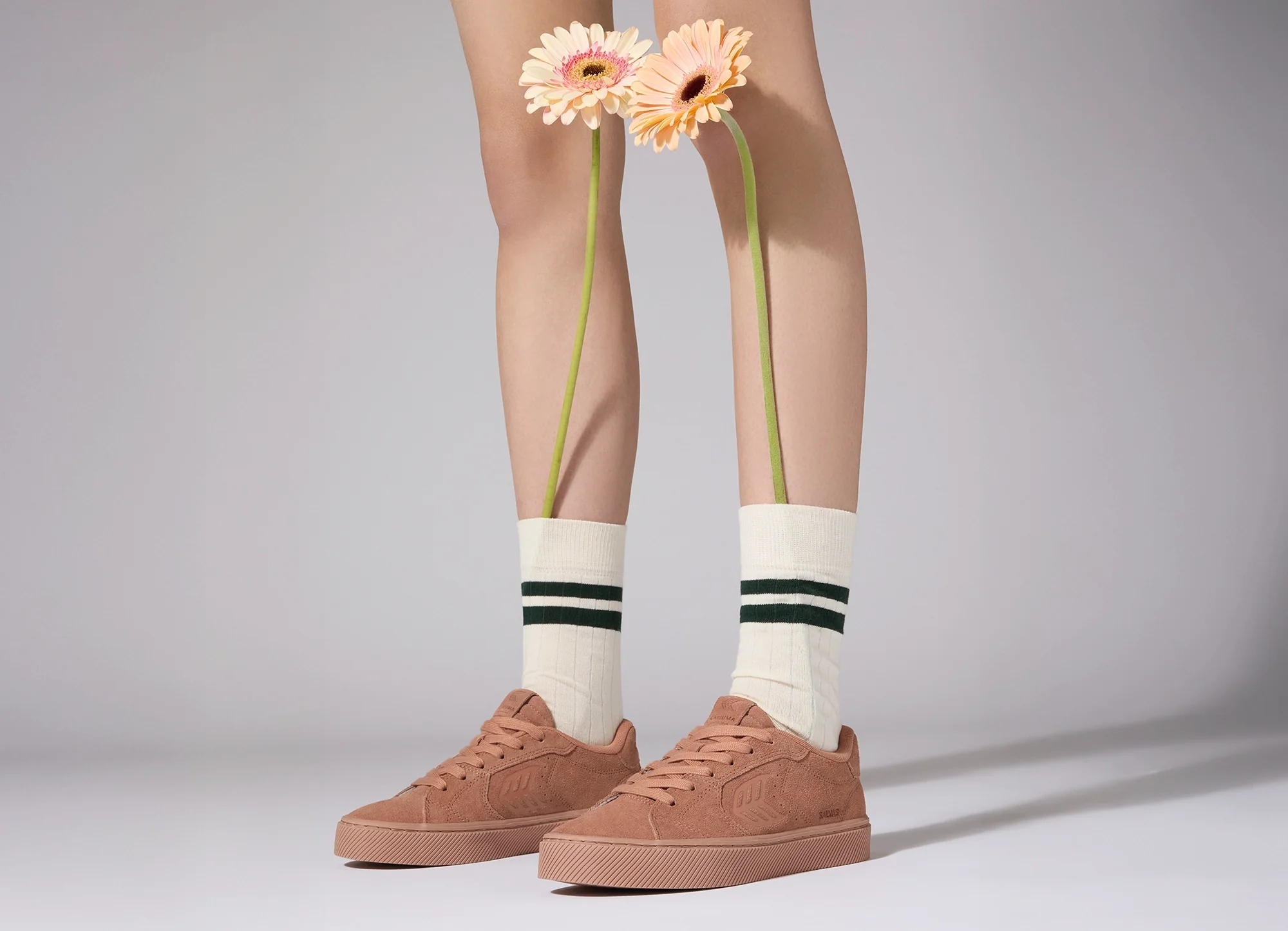 SALVAS Suede All Mocha Mousse - Image 6